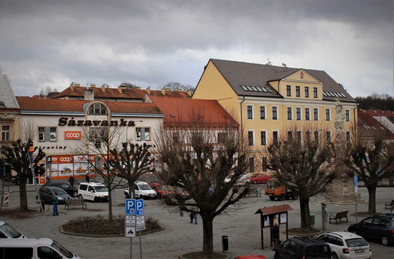 Ledeč nad Sázavou Penzion A Restaurace U Reky酒店 外观 照片